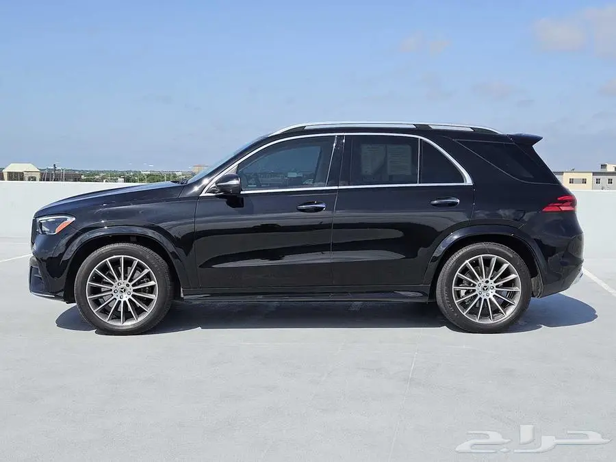 مرسيدس GLE350 2024 تحت الضمان الدولي بسعر مميز 5