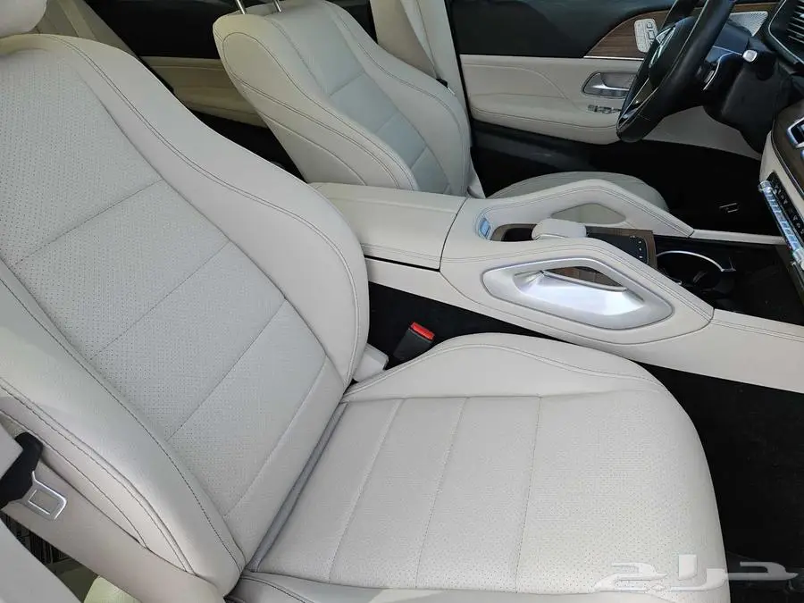 مرسيدس GLE350 2024 تحت الضمان الدولي بسعر مميز 14
