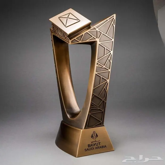 دروع وهديا تذكارية لكبار الشخصيات 24