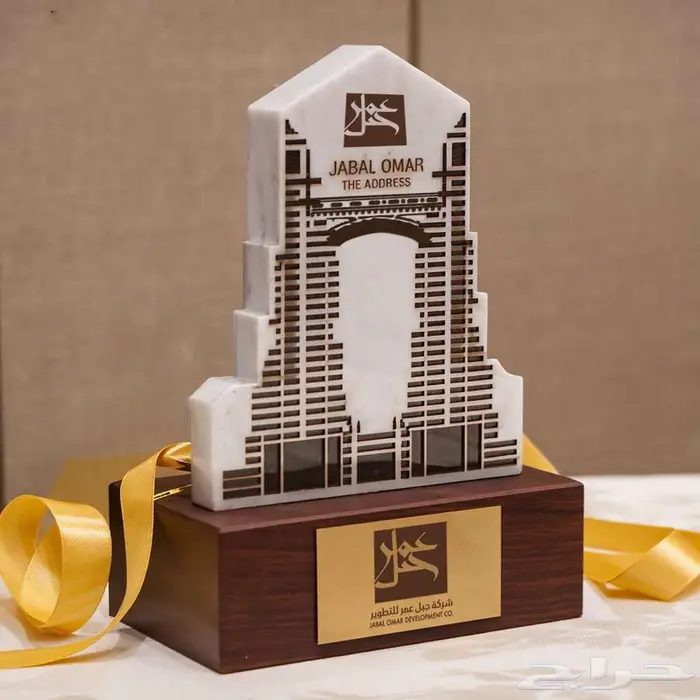 دروع وهديا تذكارية لكبار الشخصيات 27