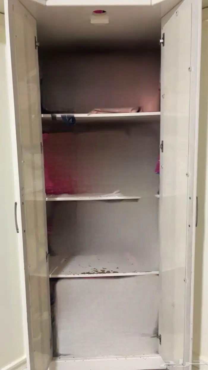 دولاب مستخدم للبيع 1