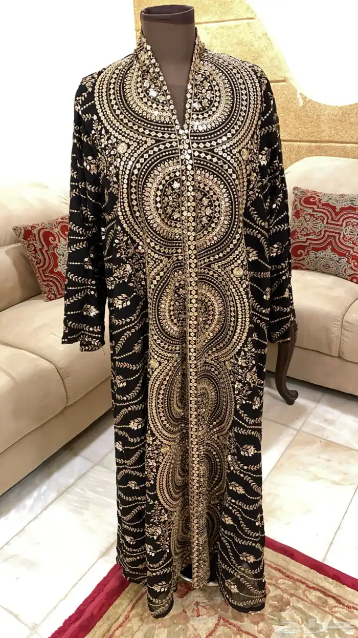 ملابس وشنط ماركات 3