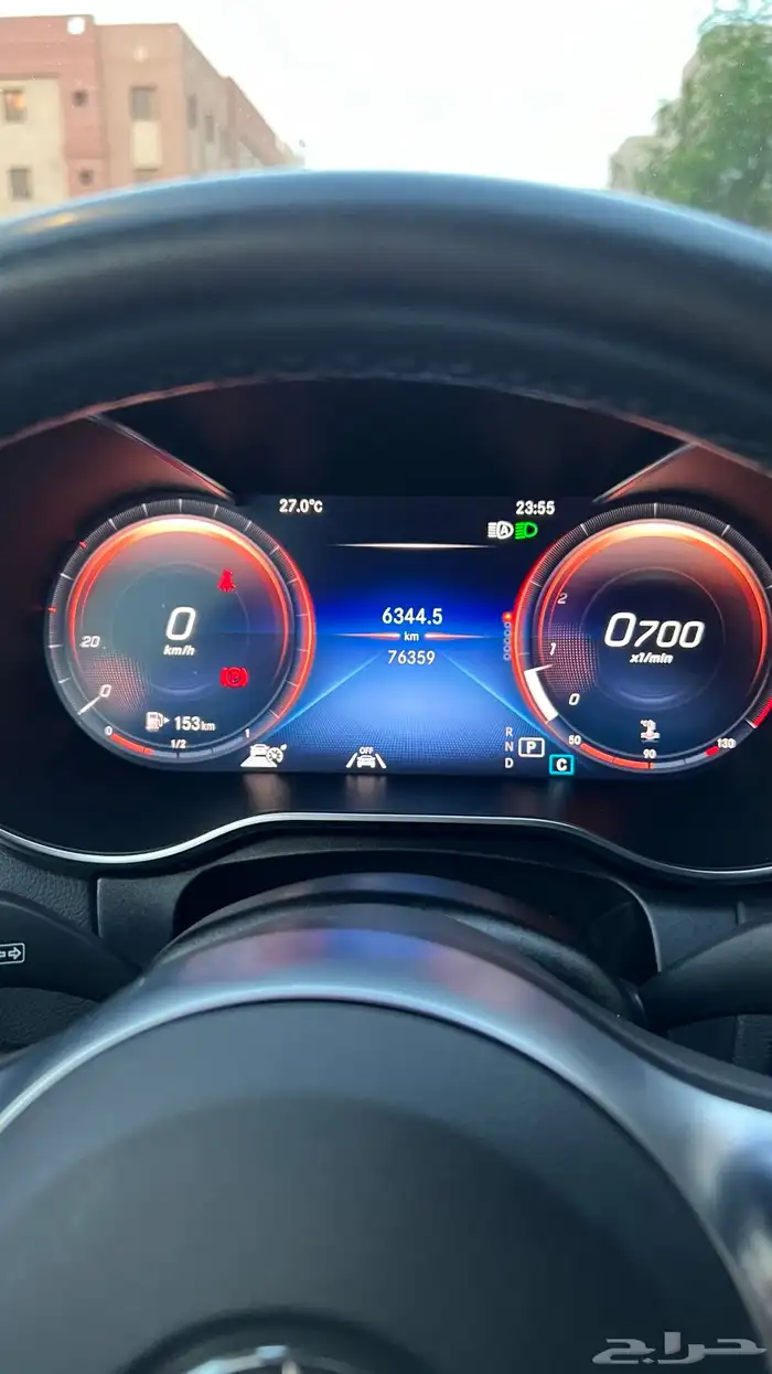 للبيع مرسيدس c200 موديل 2021 بحالة الوكالة 36