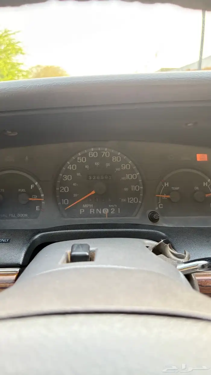 فورد كراون فكتوريا موديل 1997 أمريكي 14