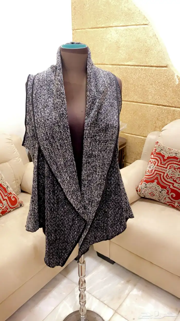 ملابس وشنط ماركات 24