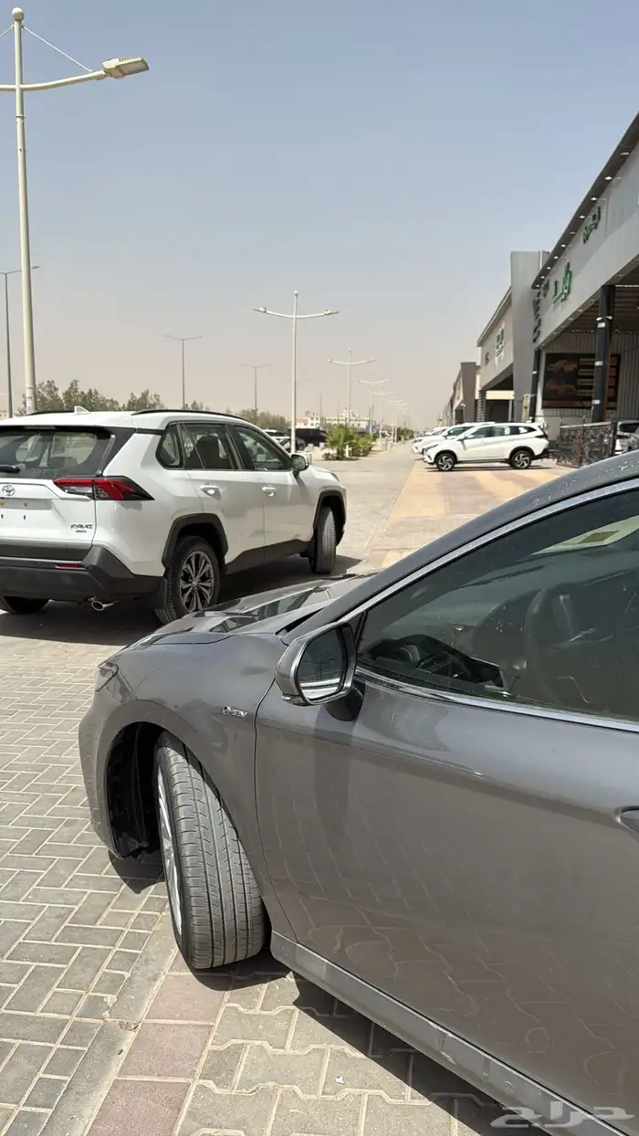 كامري E بلس هايبرد 2025 سعودي 1