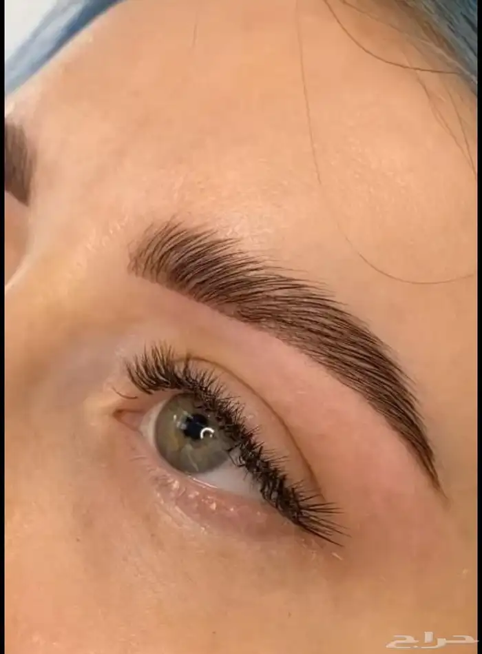 اخصائية مايكرو حواجب صبغات شعر معالجات شعر اكليرك اظافر 0