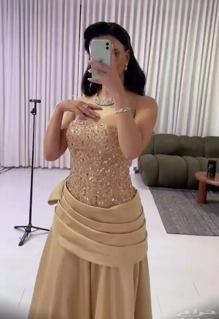 احدث فساتين السهره 23