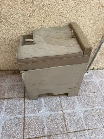 لبيع. تكايه لاندكروزر 0