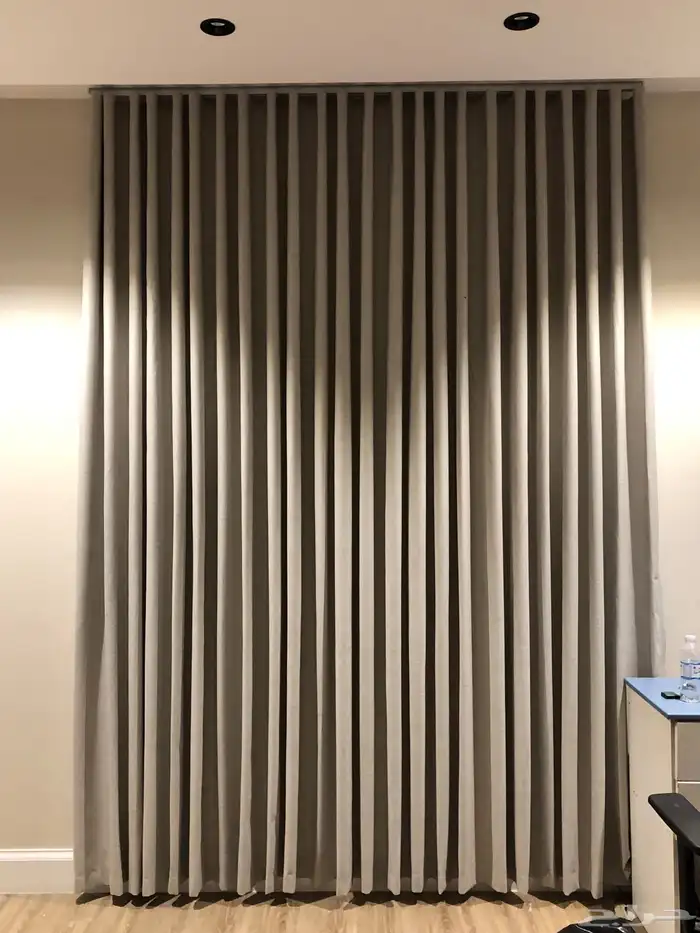 ستاير واي فاي بلاك  اوت عازل ضوئية وحراره 100  100 2