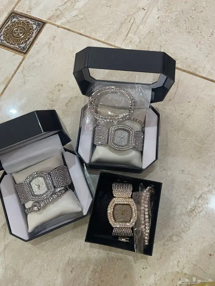 ساعات نسائية جديدة للبيع 3