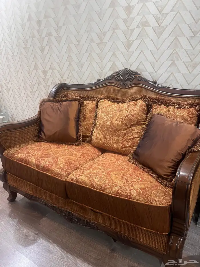 كنب خشب زان بحاله جيده 1