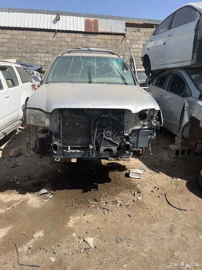 قطع غيار تشليح باثفندر نيسان موديل 2002 12