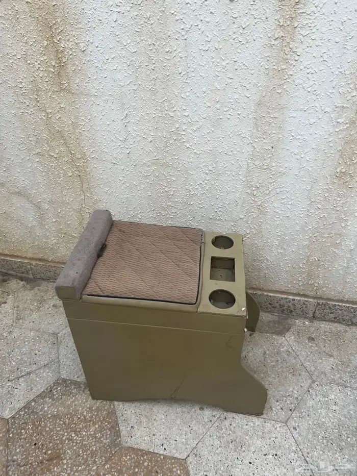 تكاية لاندكروزر 2012 0