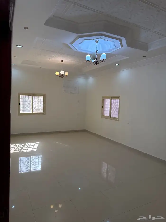 دور للإيجار 10
