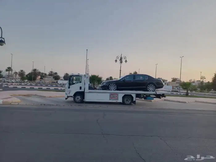 سطحه هيدروليك متواجد في جده وطالع الشمال السعر 05 8