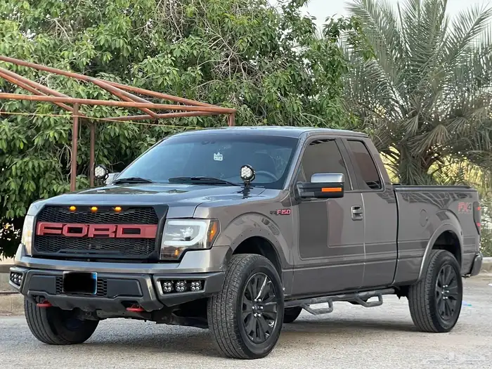 فورد اف 150 8