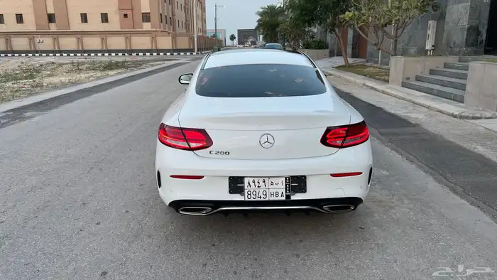 للبيع مرسيدس c200 موديل 2021 بحالة الوكالة 8