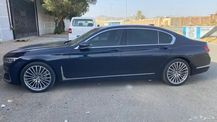 بي إم دبليو الفئة السابعة 730Li   موديل 2020 7