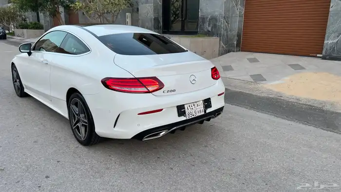 للبيع مرسيدس c200 موديل 2021 بحالة الوكالة 5