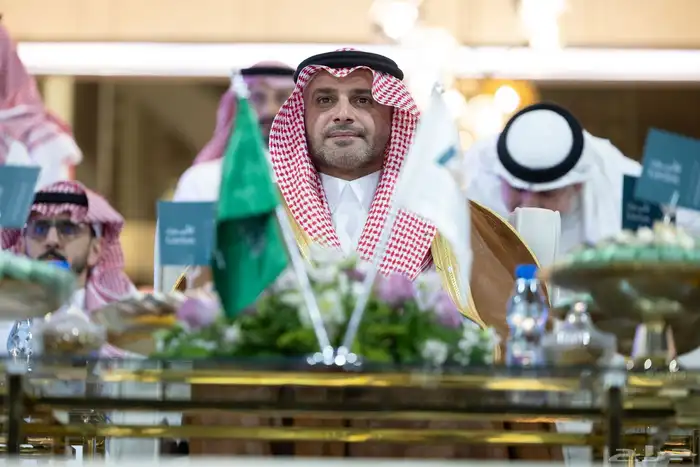 مصور فوتوغرافي 3