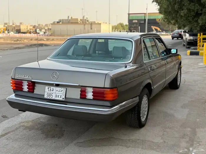 مرسيدس 500 1985 (تم البيع) 9