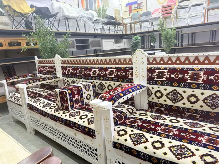 طقوم جلسات شعبية داخلي وخارجي بي جميع مقاساتها ويوجد تفصيل 1