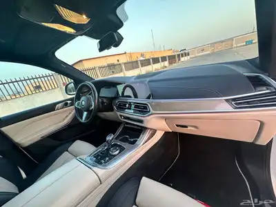 اكس 7 بي ام دبليو 2020 M50i فل كامل انديفيجوال X7 28