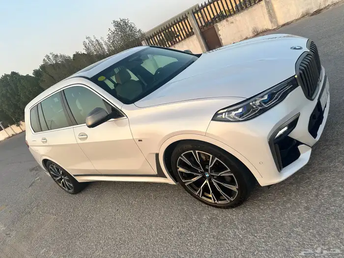 اكس 7 بي ام دبليو 2020 M50i فل كامل انديفيجوال X7 2