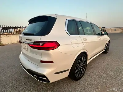 اكس 7 بي ام دبليو 2020 M50i فل كامل انديفيجوال X7 3