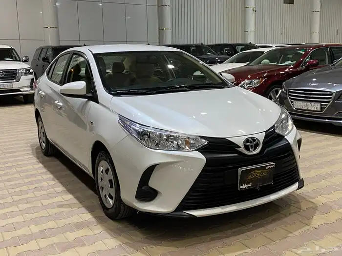 تويوتا يارس موديل 2022 استاندر 1