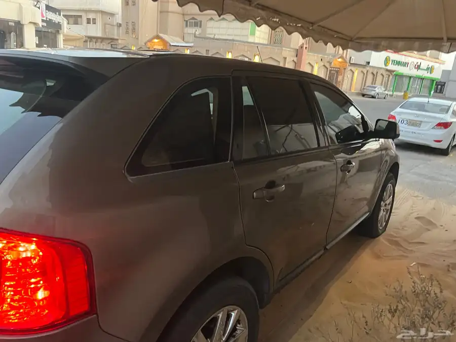فورد ايد 5