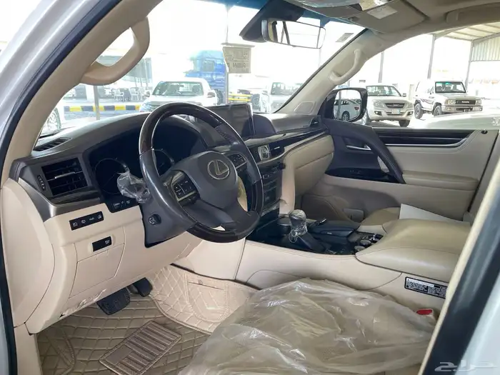 لكزس LX570 DD 2016 سعودي 13