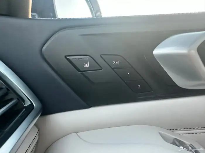 اكس 7 بي ام دبليو 2020 M50i فل كامل انديفيجوال X7 48