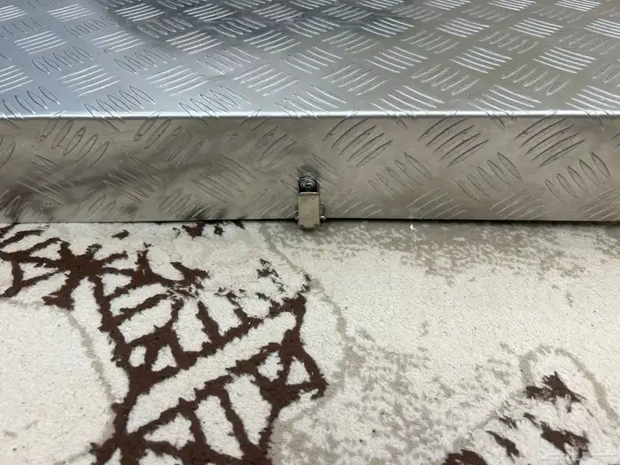للبيع قز عينين شرط نظيف استخدام مره وحده فقط 1