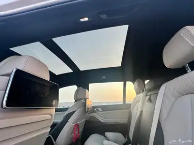 اكس 7 بي ام دبليو 2020 M50i فل كامل انديفيجوال X7 17