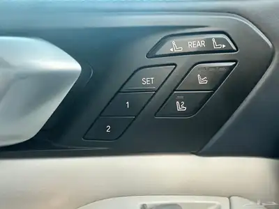 اكس 7 بي ام دبليو 2020 M50i فل كامل انديفيجوال X7 47