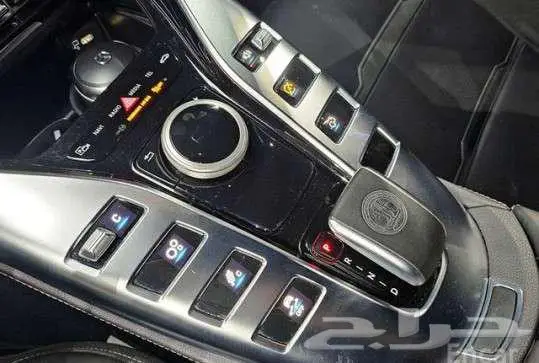 مرسيدس AMG GT4 2020 13