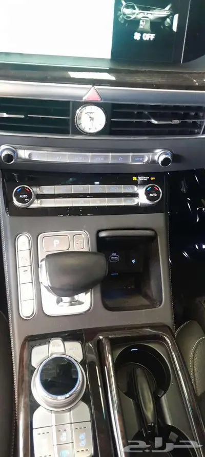جنسس 2019 G90 13