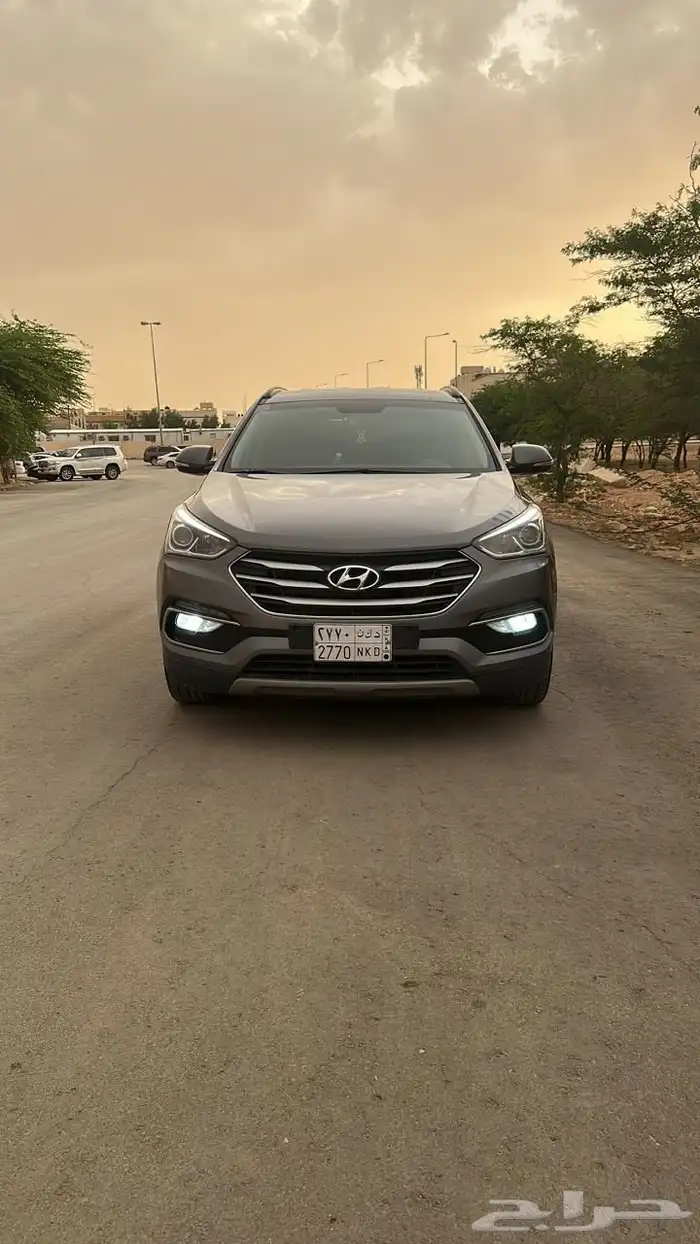 سنتافي 2017 ديزل 7 ركاب 1