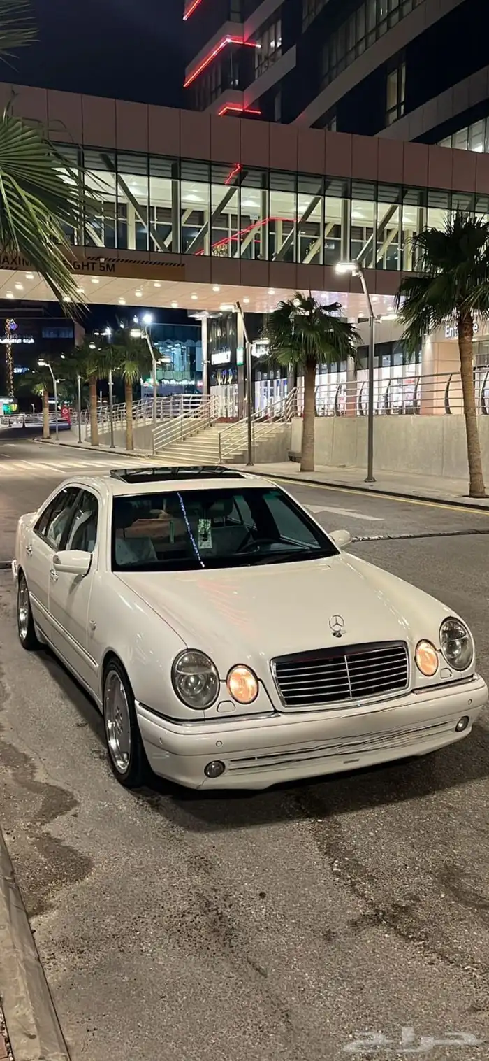 E55 AMG مرسيدس 0
