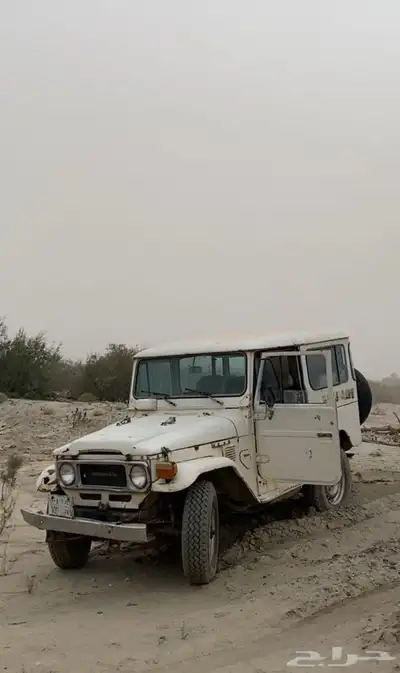 جيب مقفص للبيع مديل 80 محركات شرط نظيفه 1