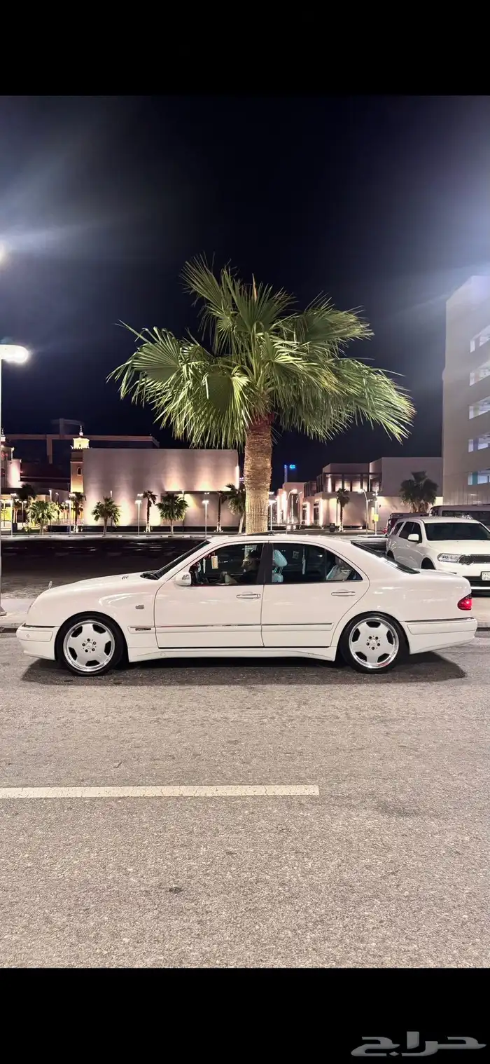 E55 AMG مرسيدس 3