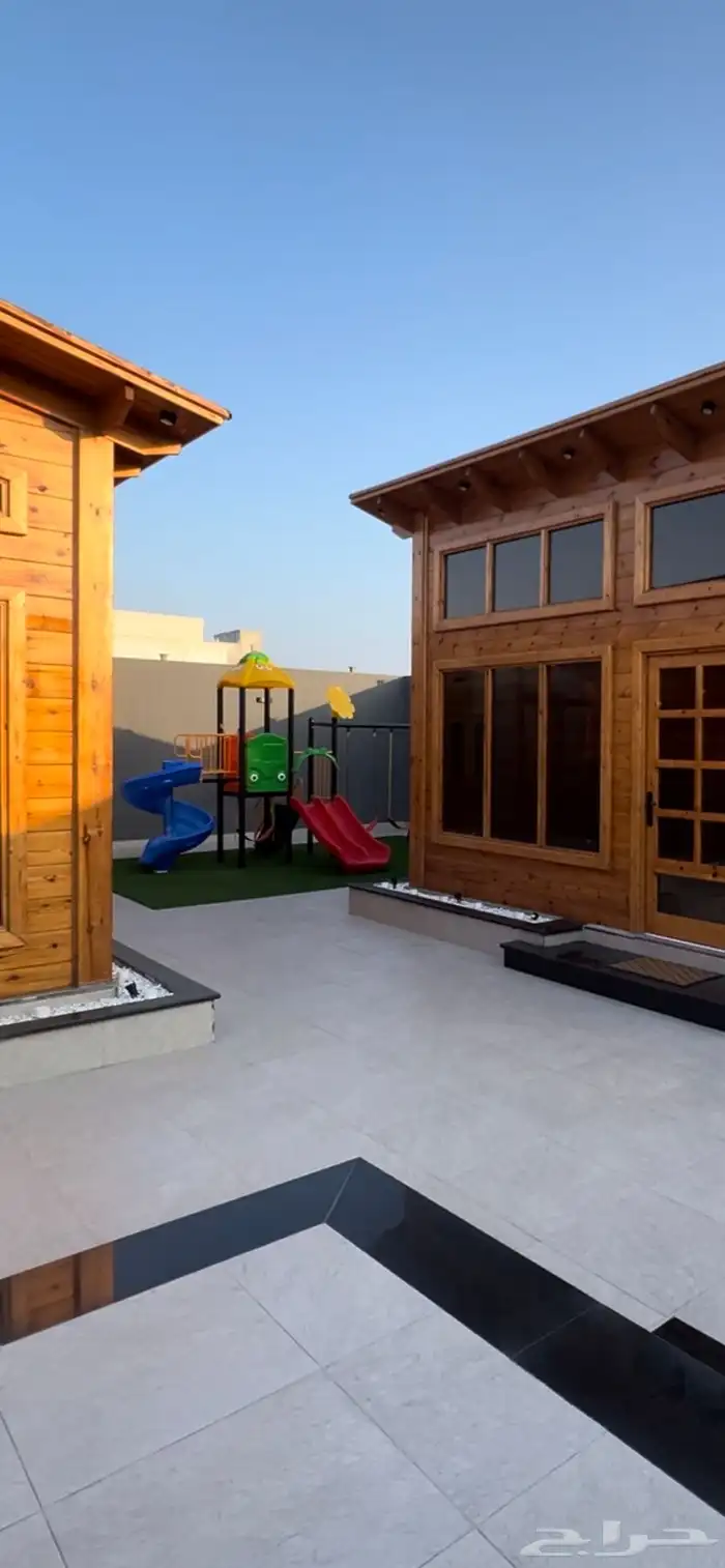 شالية لامورا 12