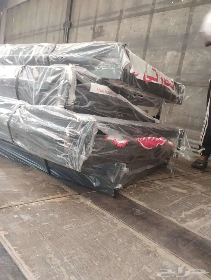 سراير حديد دورين ونفر مراتب ضغط 60 بطانيات دواليب جمله 8