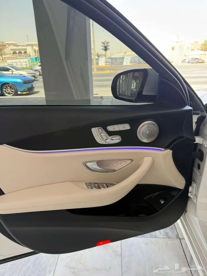 مرسيدس E250 2023 5