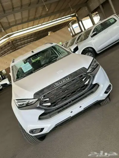 ايسوزو جيب MUX فل كامل 0