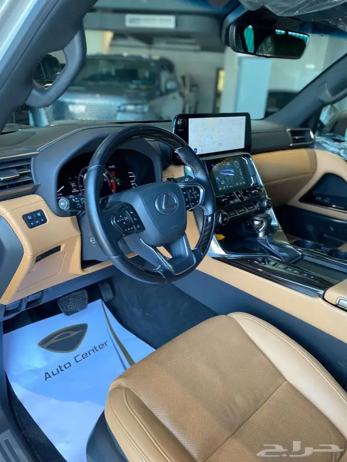 LEXUS LX 600 URBAN 2022 SILVER 7