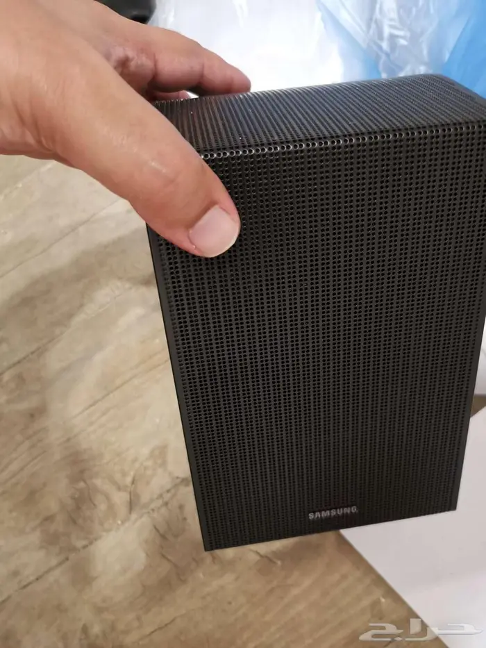 ساوند بار q990d سامسونج مع الكرتون والفاتورة وتحت الضمان 5