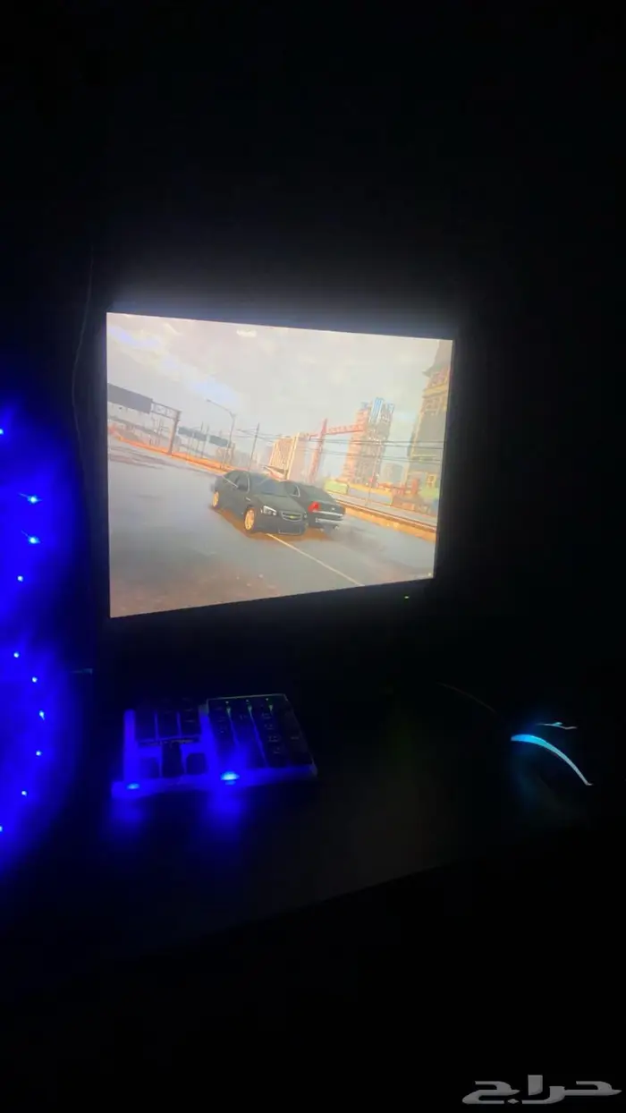 بي سي مع جميع اغراضه 6